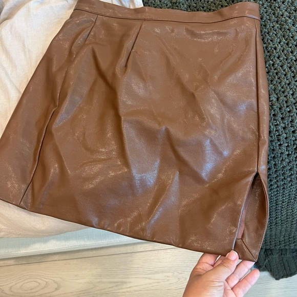 VICI brown leather skirt - Picture 6 of 8